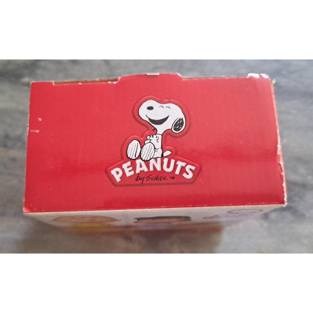 Peanuts Charlie Brown Lucy Salt & Pepper Shakers New In Box - Picture 5 of 7
